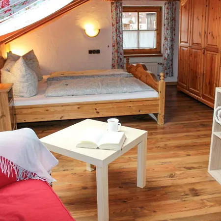 Landhaus Glaab Bed & Breakfast *